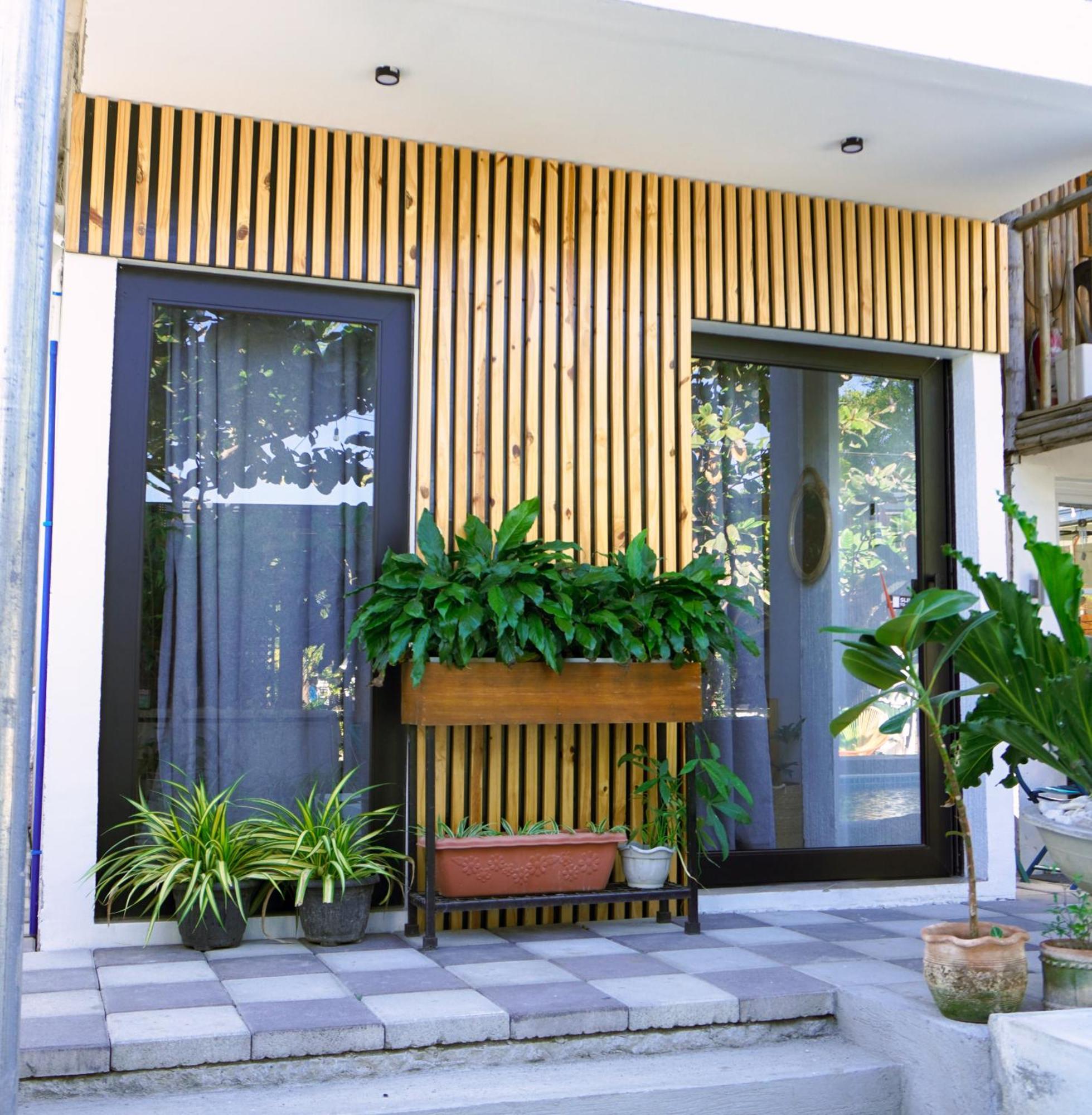 Urban Oasis Resort, Tarlac Экстерьер фото